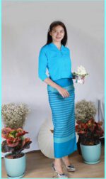 50021 เสื้อผ้าฝ้ายพื้นเมืองหญิง "บัวนวล" สีฟ้า - Image 2