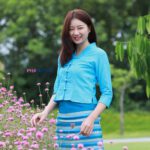 50021 เสื้อผ้าฝ้ายพื้นเมืองหญิง "บัวนวล" สีฟ้า
