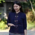 80003 เสื้อผ้าฝ้ายพื้นเมืองผู้หญิง แต่งแผ่นปักชาวเขา สีกรม