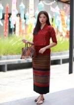 50331 เสื้อใยสับปะรด "สร้อยสะบันงา" สีแดง - Image 2