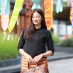 50501 เสื้อพื้นเมืองผู้หญิง ผ้าฝ้ายทอมือ "เหมือนฝัน" ทรงป้ายเนื้อนุ่ม สีดำ