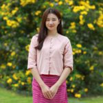 50523 เสื้อผ้าฝ้ายทอมือ "พราวมุก" สีโอวัลติน