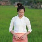 70011 เสื้อผ้าฝ้ายพื้นเมือง สีธรรมชาติ มีลายตารางในตัว